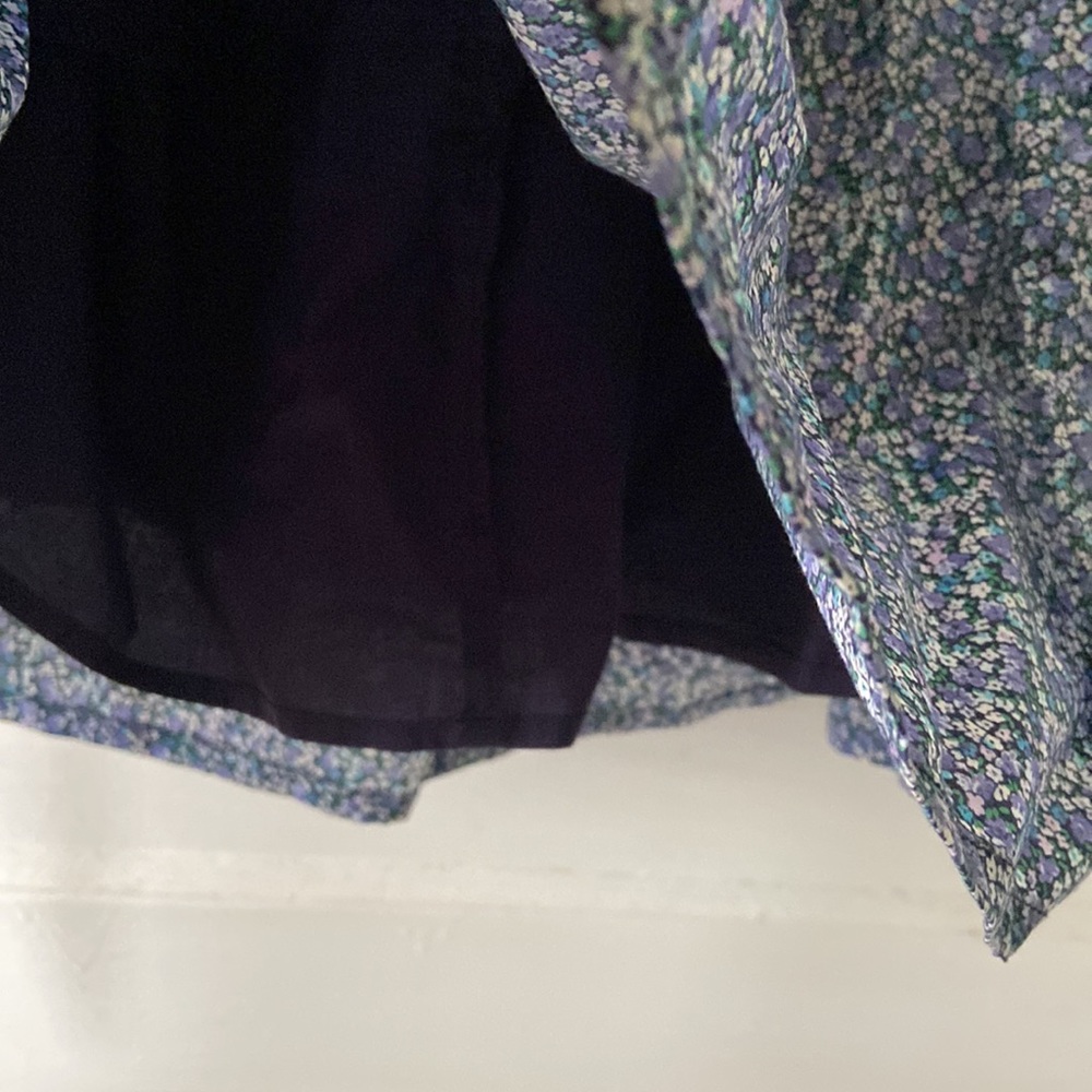 Gently used Gap skirt - Picture 5 of 5